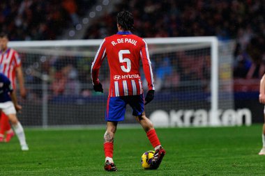 Rodrigo De Paul, Atletico de Madrid takımları ile Estadio Civitas Metropolitano 'daki (Maciej Rogowski) Athletic Club takımları arasında oynanan LaLiga EA SPORTS maçı sırasında görüldü.)