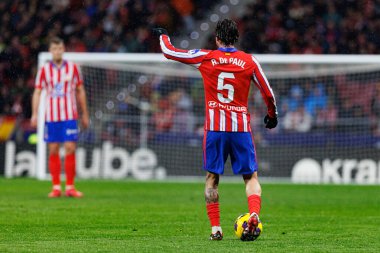 Rodrigo De Paul, Atletico de Madrid takımları ile Estadio Civitas Metropolitano 'daki (Maciej Rogowski) Athletic Club takımları arasında oynanan LaLiga EA SPORTS maçı sırasında görüldü.)