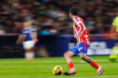 Rodrigo De Paul, Atletico de Madrid takımları ile Estadio Civitas Metropolitano 'daki (Maciej Rogowski) Athletic Club takımları arasında oynanan LaLiga EA SPORTS maçı sırasında görüldü.)