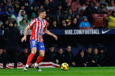 Atletico de Madrid ve Estadio Civitas Metropolitano (Maciej Rogowski) takımları arasında oynanan LaLiga EA SPORTS maçı sırasında Clement Lenglet görüldü.)