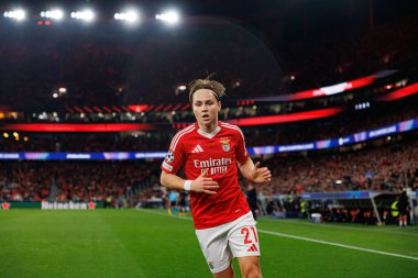 Andreas Schjelderup, SL Benfica ve FC Barcelona (Maciej Rogowski) takımları arasında oynanan 16.