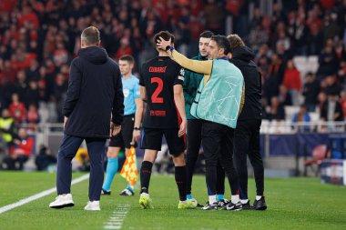 Pau Cubarsi, SL Benfica ve FC Barcelona (Maciej Rogowski) takımları arasında oynanan 16 maçlık UEFA Şampiyonlar Ligi karşılaşmasında görüldü.