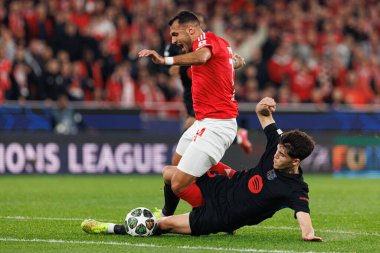 Vangelis Pavlidis ve Pau Cubarsi, SL Benfica ve FC Barcelona (Maciej Rogowski) takımları arasında oynanan 16.