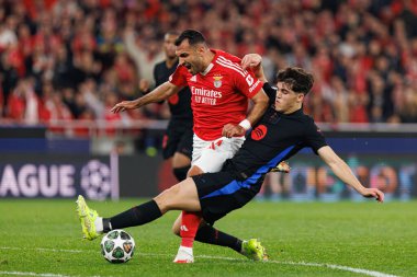 Vangelis Pavlidis ve Pau Cubarsi, SL Benfica ve FC Barcelona (Maciej Rogowski) takımları arasında oynanan 16.