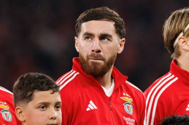 Orkun Kokcu, SL Benfica ve FC Barcelona (Maciej Rogowski) takımları arasında oynanan 16 maçlık UEFA Şampiyonlar Ligi Raundu sırasında görüldü.