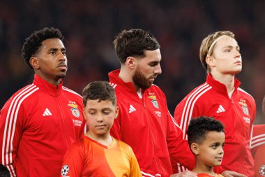 Leandro Barreiro, Orkun Kokcu ve Andreas Schjelderup, SL Benfica ve FC Barcelona (Maciej Rogowski