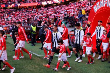 SL Benfica ve CD Nacional (Maciej Rogowski) takımları arasında oynanan Liga Portekiz maçında her iki takımın oyuncuları)
