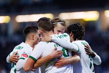 Casa Pia ve Estadio Belediyesi Rio Maior (Maciej Rogowski) takımları arasında oynanan Liga Portekiz maçında attığı gol üstüne atışıyla Sportif Oyuncular)