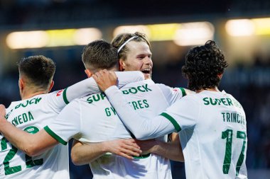 Casa Pia ve Estadio Belediyesi Rio Maior (Maciej Rogowski) takımları arasında oynanan Liga Portekiz maçında attığı gol üstüne atışıyla Sportif Oyuncular)