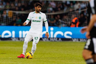 Ricardo Esgaio, Liga Portekiz maçı sırasında Estadio Belediyesi Rio Maior 'daki Casa Pia ve Sporting CP takımları arasında görüldü (Maciej Rogowski)