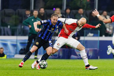 Davide Frattesi ve Gernot Trauner UEFA Şampiyonlar Ligi maçında Internazionale Milano ve Feyenoord FC (Maciej Rogowski)