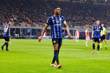 Denzel Dumfries UEFA Şampiyonlar Ligi maçında Internazionale Milano ve Feyenoord FC (Maciej Rogowski) takımları arasında görüldü.)