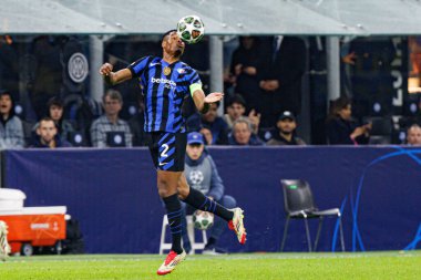 Denzel Dumfries UEFA Şampiyonlar Ligi maçında Internazionale Milano ve Feyenoord FC (Maciej Rogowski) takımları arasında görüldü.)