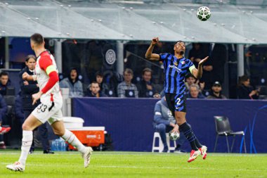 Denzel Dumfries UEFA Şampiyonlar Ligi maçında Internazionale Milano ve Feyenoord FC (Maciej Rogowski) takımları arasında görüldü.)