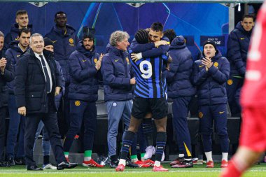 Marcus Thuram ve Lautaro Martinez, UEFA Şampiyonlar Ligi maçında Milano ve Feyenoord FC (Maciej Rogowski)