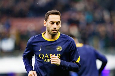 Hakan Calhanoğlu UEFA Şampiyonlar Ligi maçında Milano ve Feyenoord FC (Maciej Rogowski) takımları arasında görüldü.)