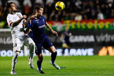 Miguel Lopes ve Jorge Aguirre, Liga Portekiz maçı sırasında Estrela Amadora ve Gil Vicente FC takımları arasında Estadio Jose Gomes (Maciej Rogowski)