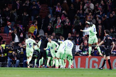 Atletico de Madrid ve FC Barcelona (Maciej Rogowski) takımları arasında oynanan LaLiga EA SPORTS maçında FC Barcelona 'nın oyuncuları Ferran Torres' ten gol üstüne gol atarken görüldü.)