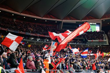 Atletico taraftarları, Atletico de Madrid ve FC Barcelona (Maciej Rogowski) takımları arasında oynanan LaLiga EA SPORTS maçı sırasında görüldü.)