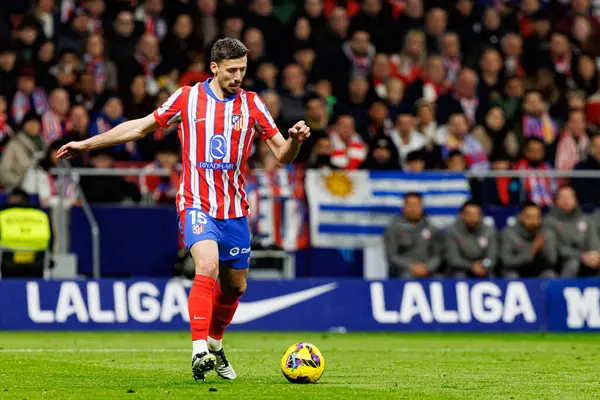 Atletico de Madrid ve FC Barcelona (Maciej Rogowski) takımları arasında oynanan LaLiga EA SPORTS maçında Clement Lenglet)