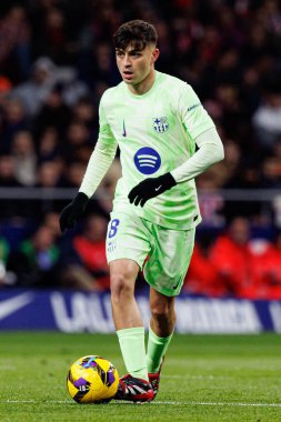 Atletico de Madrid ve FC Barcelona (Maciej Rogowski) takımları arasında oynanan LaLiga EA SPORTS maçında Pedri görüldü)