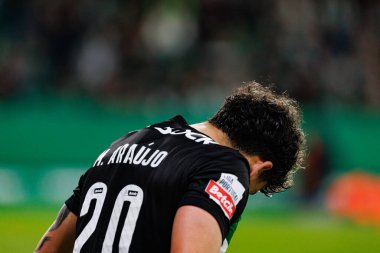 Maximiliano Araujo, Liga Portekiz maçı sırasında Estadio Jose Alvalade 'de (Maciej Rogowski) Sporting CP ve FC Famalicao takımları arasında görüldü.)