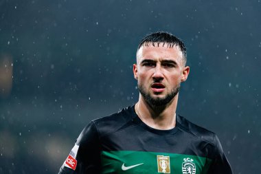 Liga Portekiz maçında Estadio Jose Alvalade 'de (Maciej Rogowski) Sporting CP ve FC Famalicao takımları arasında Zeno Debast görüldü.)