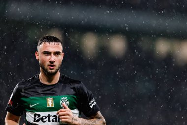 Liga Portekiz maçında Estadio Jose Alvalade 'de (Maciej Rogowski) Sporting CP ve FC Famalicao takımları arasında Zeno Debast görüldü.)