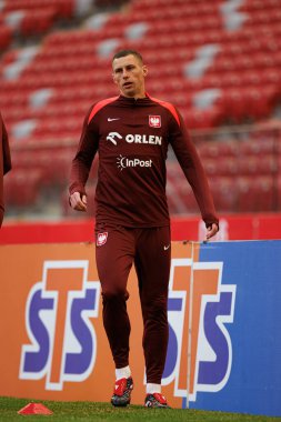 Jakub Piotrowski, 2025 Mart 'ındaki maçlardan önce Polonya Milli Futbol Takımı' nın üçüncü antrenmanı sırasında görüldü (Maciej Rogowski)