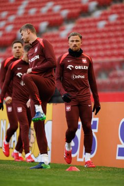 Matty Cash, 2025 Mart 'ındaki maçlardan önce Polonya Milli Futbol Takımı' nın üçüncü antrenmanı sırasında görüldü (Maciej Rogowski)
