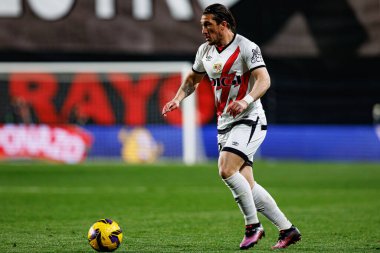 Alfonso Espino, Estadio de Vallecas 'ta Rayo Vallecano ve Real Sociedad de Futbol takımları arasında oynanan LaLiga EA SPORTS maçı sırasında görüldü (Maciej Rogowski)