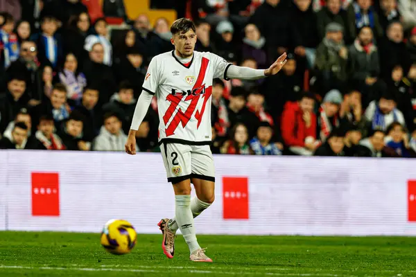 Andrei Ratiu, Estadio de Vallecas 'ta Rayo Vallecano ve Real Sociedad de Futbol takımları arasında oynanan LaLiga EA SPORTS maçı sırasında görüldü (Maciej Rogowski)