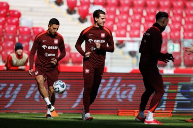 Bartosz Slisz ve Jakub Kaminski, 2026 Dünya Kupası 'nda Litvanya' ya karşı oynanan Dünya Kupası öncesinde Polonya Milli Futbol Takımı Resmi Eğitimi sırasında görüldü (Maciej Rogowski)