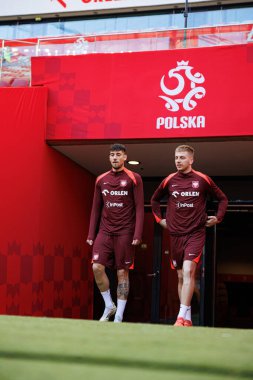 Jakub Moder ve Mateusz Skrzypczak, 2026 Dünya Kupası 'nda Litvanya' ya karşı oynanan Dünya Kupası öncesinde Polonya Milli Futbol Takımı Resmi Eğitimi sırasında görüldü (Maciej Rogowski)