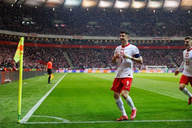 Robert Lewandowski, PGE Narodowy (Maciej Rogowski) 'de Polonya ve Litvanya milli takımları arasındaki Dünya Kupası 2026 Avrupa ön eleme maçında gol attıktan sonra kutlama yaparken görüldü.)