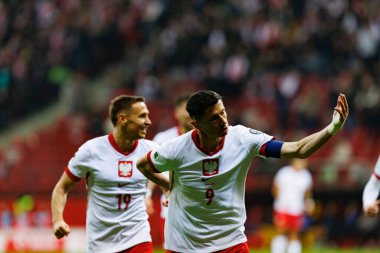 Przemyslaw Frankowski ve Robert Lewandowski, PGE Narodowy 'de (Maciej Rogowski)