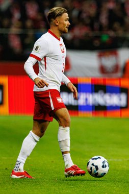 Matty Cash, 2026 Dünya Kupası 'nda Polonya ve Litvanya milli takımları arasında PGE Narodowy (Maciej Rogowski)