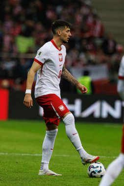 Jakub Moder, 2026 Dünya Kupası 'nda Polonya ve Litvanya milli takımları arasında PGE Narodowy' da görüldü (Maciej Rogowski)