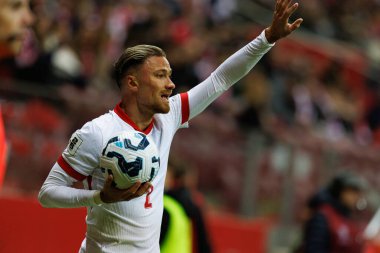 Matty Cash, 2026 Dünya Kupası 'nda Polonya ve Litvanya milli takımları arasında PGE Narodowy (Maciej Rogowski)