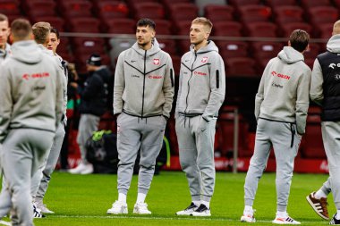 Jakub Moder ve Mateusz Skrzypczak, 2026 Dünya Kupası 'nda Polonya ve Litvanya milli takımları arasında PGE Narodowy (Maciej Rogowski)