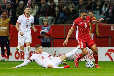 Sebastian Szymanski ve Ylyas Chouaref, 2026 Dünya Kupası eleme maçında Polonya ve Malta milli takımları arasında PGE Narodowy 'da görüldü (Maciej Rogowski)