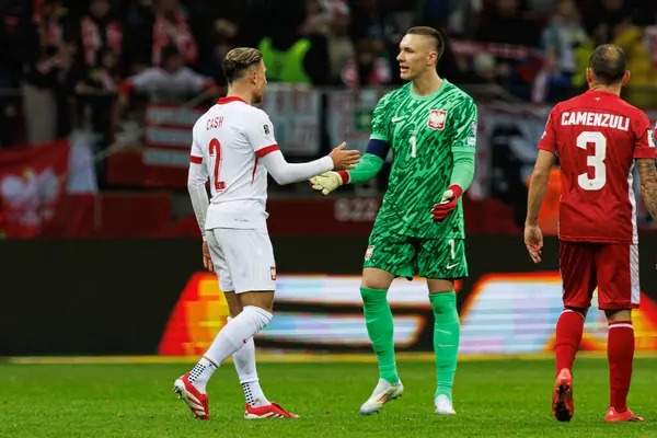 Matty Cash ve Lukasz Skorupski, 2026 Dünya Kupası eleme maçında Polonya ve Malta milli takımları arasında PGE Narodowy 'da görüldü (Maciej Rogowski)