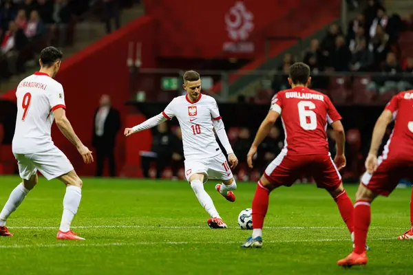 Sebastian Szymanski, 2026 Dünya Kupası eleme maçında PGE Narodowy 'da Polonya ve Malta milli takımları arasında görüldü (Maciej Rogowski)