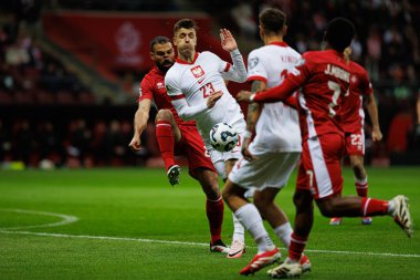 Zach Muscat ve Krzysztof Piatek, 2026 Dünya Kupası eleme maçında Polonya ve Malta milli takımları arasında PGE Narodowy (Maciej Rogowski)