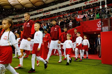 Karol Swiderski ve Jakub Moder, 2026 Dünya Kupası eleme maçında Polonya ve Malta milli takımları arasında PGE Narodowy 'da görüldü (Maciej Rogowski)