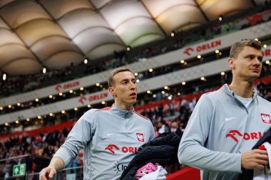 Adam Buksa ve Pawel Dawidowicz, 2026 Dünya Kupası eleme maçında Polonya ve Malta milli takımları arasında PGE Narodowy 'da görüldü (Maciej Rogowski)