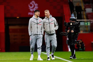 Jakub Moder ve Mateusz Skrzypczak, PGE Narodowy 'de Polonya ve Malta milli takımları arasında oynanan 2026 Dünya Kupası eleme maçında görüldü (Maciej Rogowski)