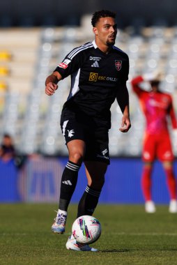 Ruben Kluivert, Liga Portekiz maçı sırasında Estadio Belediyesi Rio Maior 'da Casa Pia ve Rio Ave FC takımları arasında görüldü (Maciej Rogowski)