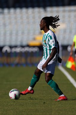 Omar Richards, Liga Portekiz maçı sırasında Estadio Belediyesi Rio Maior 'da Casa Pia ve Rio Ave FC takımları arasında görüldü (Maciej Rogowski)