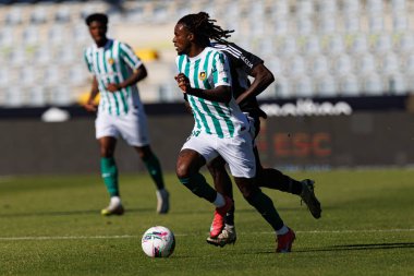 Omar Richards, Liga Portekiz maçı sırasında Estadio Belediyesi Rio Maior 'da Casa Pia ve Rio Ave FC takımları arasında görüldü (Maciej Rogowski)